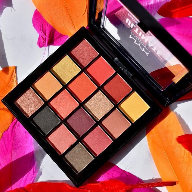 NYX Professional Makeup Eye Palette – Bold, Blendable Colors for Every Look